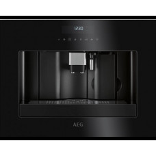 Встраиваемая кофемашина AEG KKE884500B